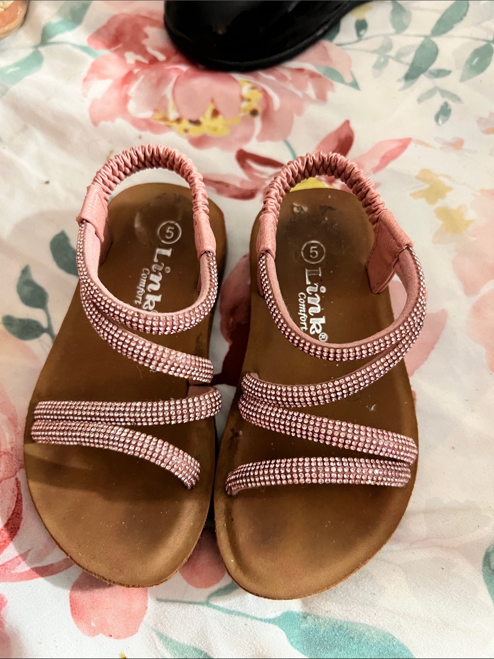 Link Rose Pink Crystal-Strap Girls' Sandals
